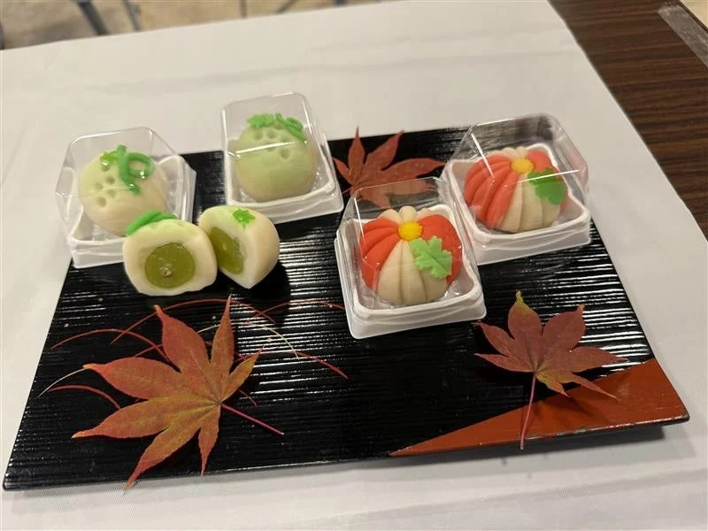 和菓子作りの様子