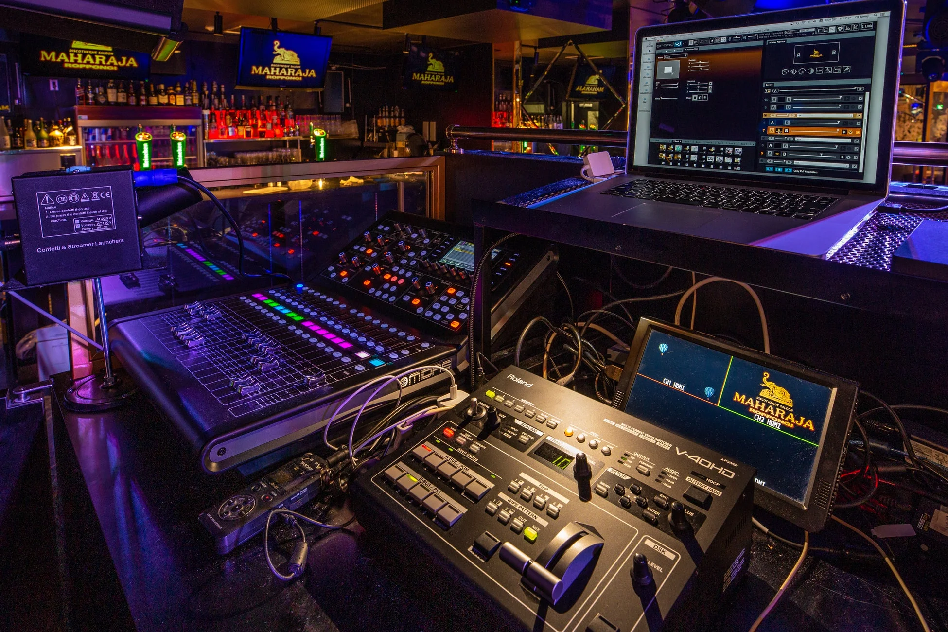 マハラジャ六本木のDJブース